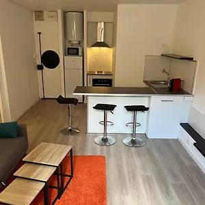  Appartement Proche De …