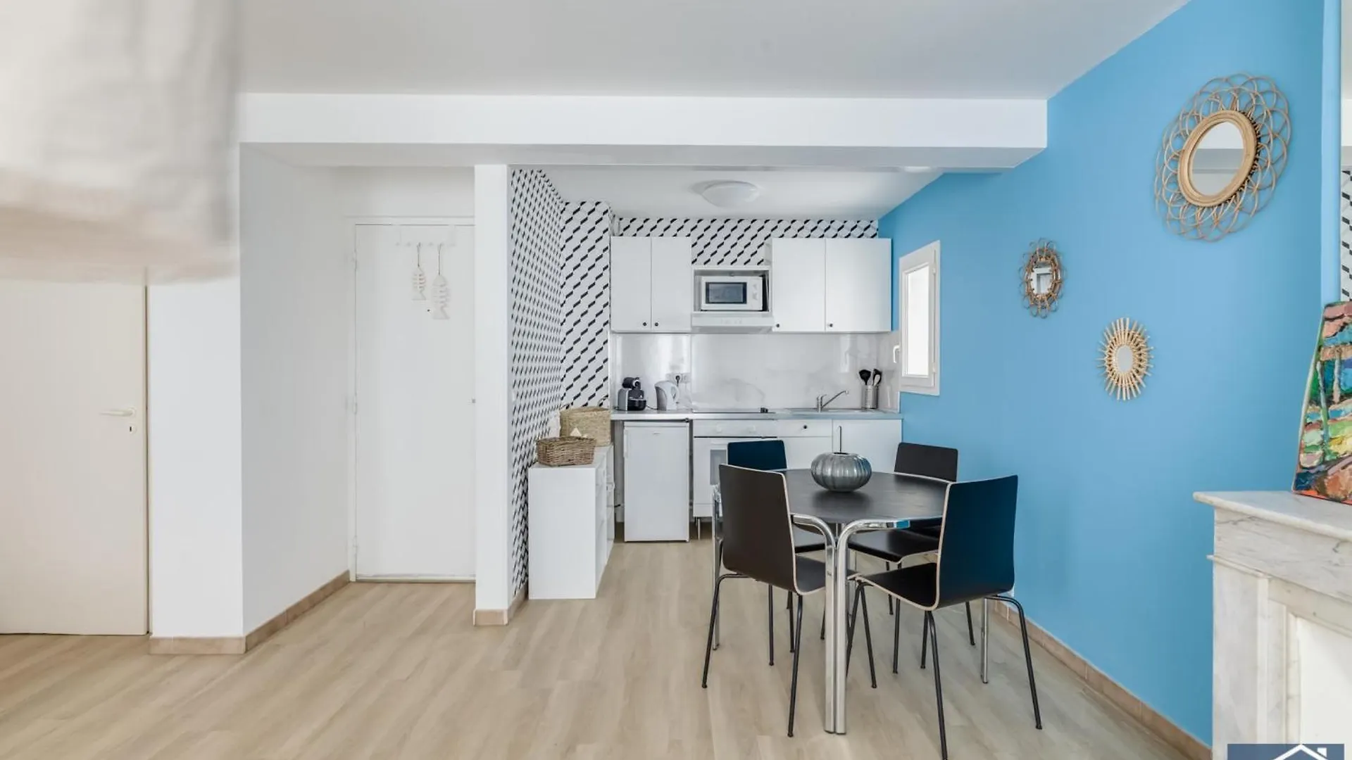 Petit Cocon Pres Des Plages - Proche Centre Ville Marseille 0*,  France